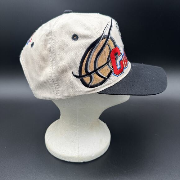 Vintage Chicago Bulls NBA 1996 Champions Logo Athletic Locker Room Snapback Hat - Picture 7 of 12
